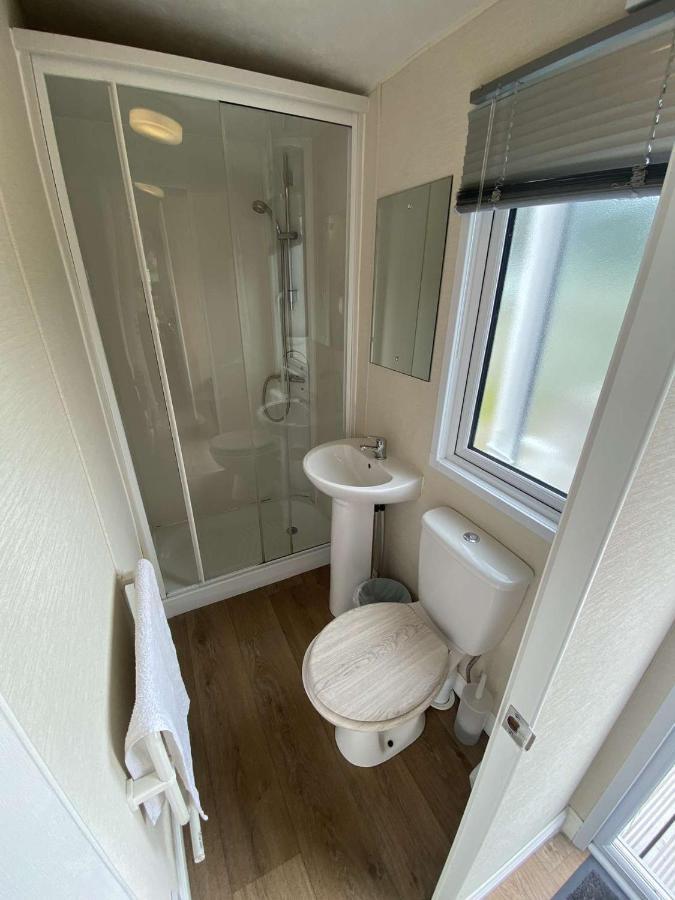 Impeccable 3 Bedroom Lodge Pet Friendly Northampton Eksteriør bilde